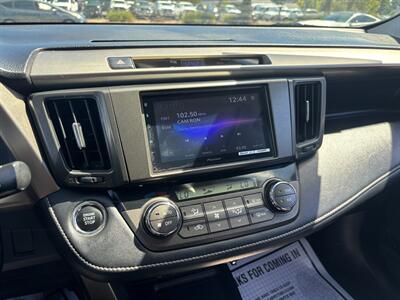 2015 Toyota RAV4 Limited - Photo 12 - Sacramento, CA 95821