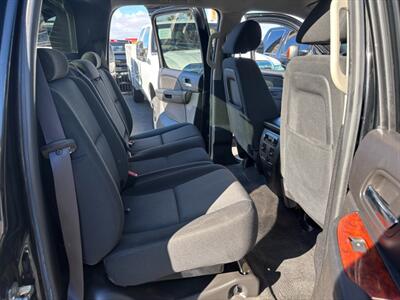 2013 Chevrolet Avalanche LS Black Diamond   - Photo 9 - Sacramento, CA 95821
