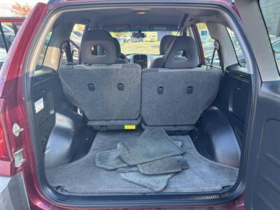 2005 Toyota RAV4 - Photo 11 - Sacramento, CA 95821