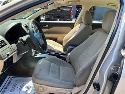 2010 Ford Fusion SE   - Photo 6 - Sacramento, CA 95821