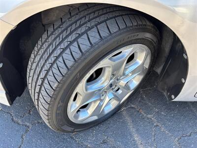 2010 Ford Fusion SE   - Photo 16 - Sacramento, CA 95821