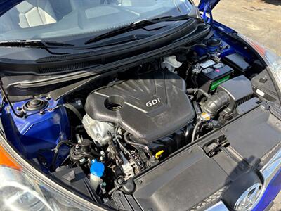 2012 Hyundai VELOSTER - Photo 18 - Sacramento, CA 95821