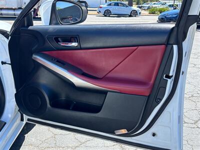 2016 Lexus IS   - Photo 11 - Sacramento, CA 95821