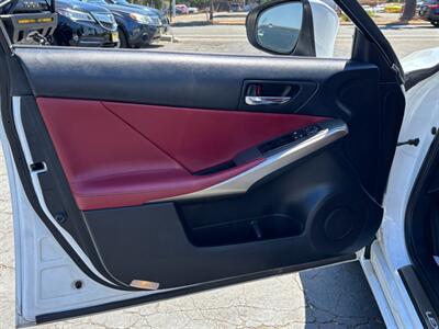 2016 Lexus IS   - Photo 13 - Sacramento, CA 95821