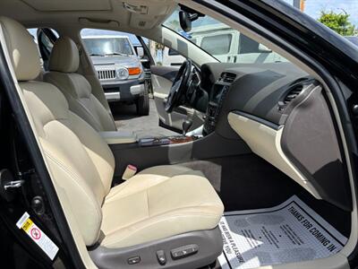 2011 Lexus IS   - Photo 12 - Sacramento, CA 95821