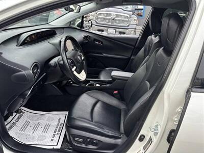 2019 Toyota Prius Prime Premium - Photo 6 - Sacramento, CA 95821
