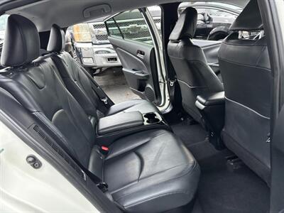 2019 Toyota Prius Prime Premium   - Photo 9 - Sacramento, CA 95821