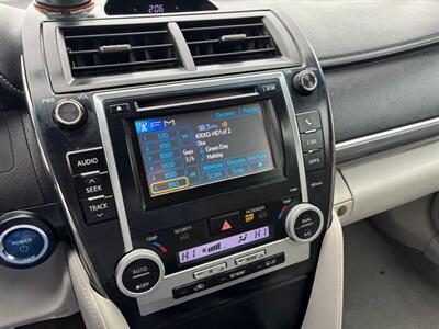 2012 Toyota Camry Hybrid XLE - Photo 13 - Sacramento, CA 95821
