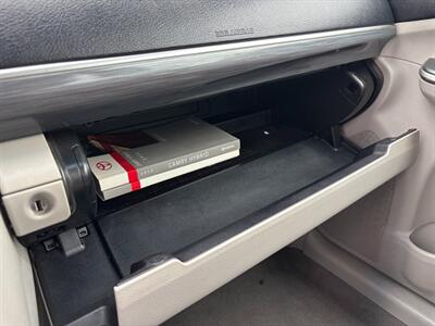 2012 Toyota Camry Hybrid XLE - Photo 18 - Sacramento, CA 95821