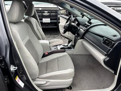 2012 Toyota Camry Hybrid XLE - Photo 8 - Sacramento, CA 95821