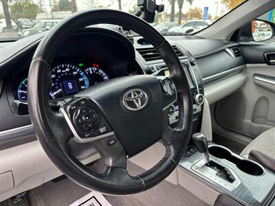 2012 Toyota Camry Hybrid XLE - Photo 12 - Sacramento, CA 95821
