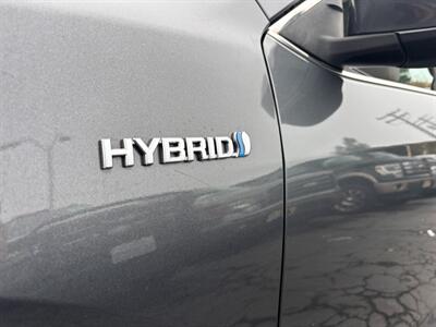 2012 Toyota Camry Hybrid XLE - Photo 19 - Sacramento, CA 95821