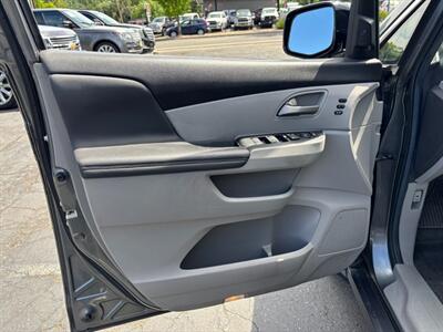 2012 Honda Odyssey Touring   - Photo 17 - Sacramento, CA 95821