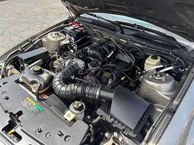 2005 Ford Mustang V6 Deluxe   - Photo 20 - Sacramento, CA 95821