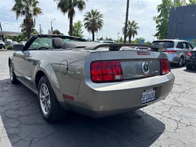 2005 Ford Mustang V6 Deluxe   - Photo 6 - Sacramento, CA 95821