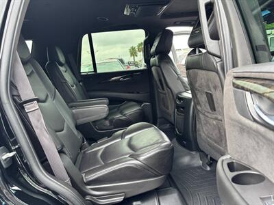 2015 Cadillac Escalade Platinum   - Photo 17 - Sacramento, CA 95821
