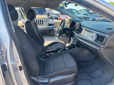 2023 Kia Rio LX - Photo 12 - Sacramento, CA 95821