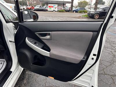 2015 Toyota Prius Two - Photo 11 - Sacramento, CA 95821
