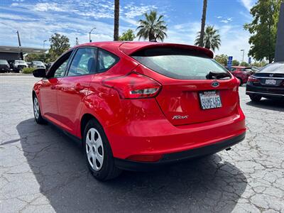 2015 Ford Focus SE - Photo 6 - Sacramento, CA 95821