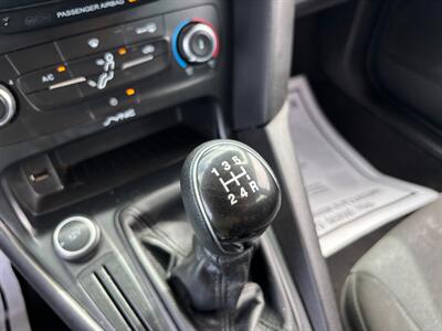 2015 Ford Focus SE - Photo 16 - Sacramento, CA 95821