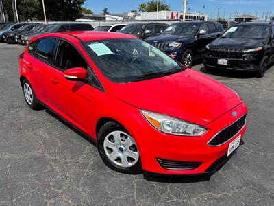 2015 Ford Focus SE - Photo 2 - Sacramento, CA 95821