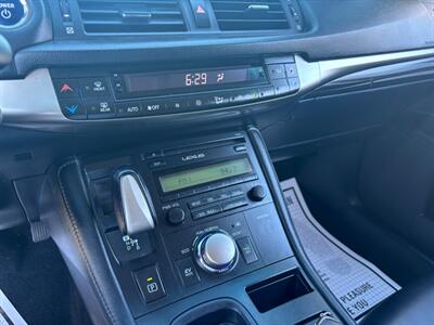 2016 Lexus CT 200h   - Photo 15 - Sacramento, CA 95821
