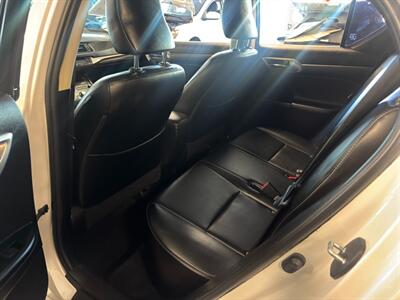 2016 Lexus CT 200h   - Photo 22 - Sacramento, CA 95821