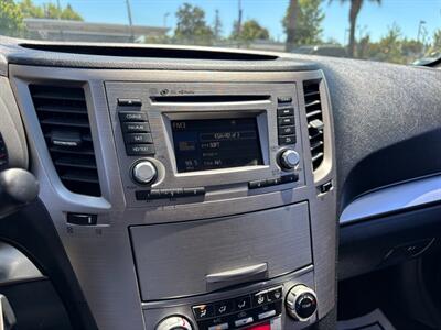 2014 Subaru Outback 2.5i Premium   - Photo 15 - Sacramento, CA 95821