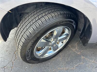 2008 Ford Escape Limited   - Photo 17 - Sacramento, CA 95821