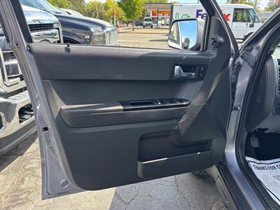 2008 Ford Escape Limited   - Photo 13 - Sacramento, CA 95821
