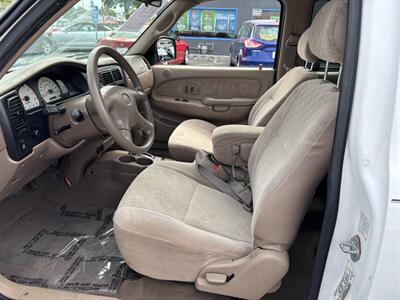 2001 Toyota Tacoma Prerunner V6   - Photo 7 - Sacramento, CA 95821