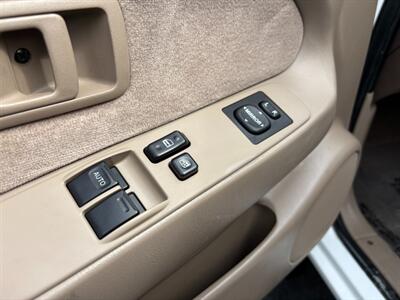 2001 Toyota Tacoma Prerunner V6   - Photo 14 - Sacramento, CA 95821