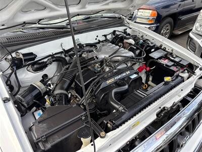 2001 Toyota Tacoma Prerunner V6   - Photo 17 - Sacramento, CA 95821