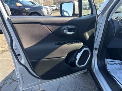 2018 Jeep Renegade Latitude   - Photo 13 - Sacramento, CA 95821