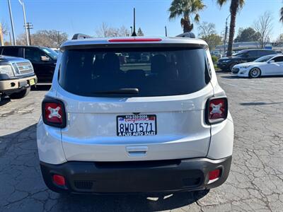 2018 Jeep Renegade Latitude   - Photo 4 - Sacramento, CA 95821