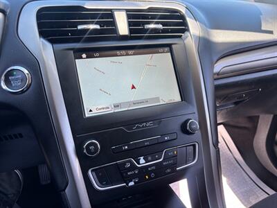 2019 Ford Fusion Hybrid SE - Photo 14 - Sacramento, CA 95821
