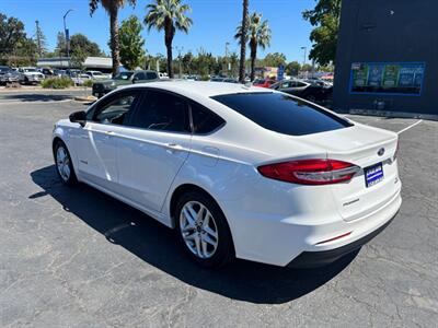 2019 Ford Fusion Hybrid SE - Photo 7 - Sacramento, CA 95821