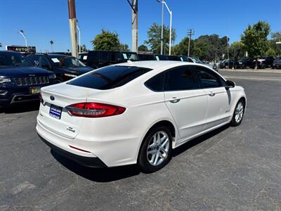 2019 Ford Fusion Hybrid SE - Photo 4 - Sacramento, CA 95821