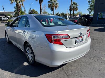2014 Toyota Camry LE   - Photo 4 - Sacramento, CA 95821