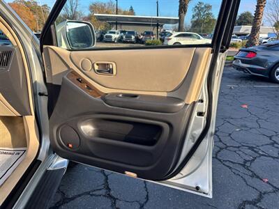2003 Toyota Highlander Limited - Photo 11 - Sacramento, CA 95821