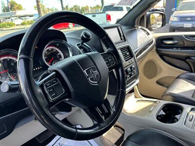 2019 Dodge Grand Caravan SXT   - Photo 16 - Sacramento, CA 95821