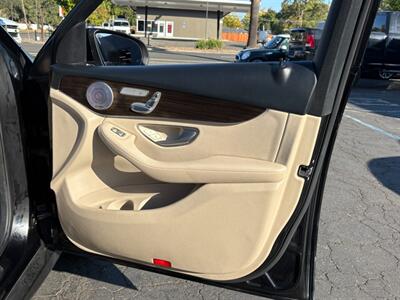 2016 Mercedes-Benz GLC GLC 300   - Photo 10 - Sacramento, CA 95821