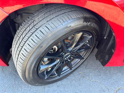 2017 Toyota Corolla LE   - Photo 18 - Sacramento, CA 95821