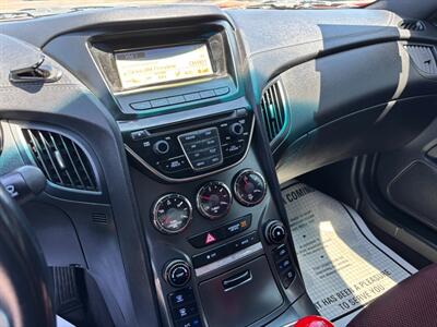 2013 Hyundai Genesis Coupe 2.0T R-Spec   - Photo 14 - Sacramento, CA 95821