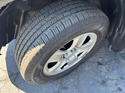 2009 Toyota RAV4   - Photo 21 - Sacramento, CA 95821