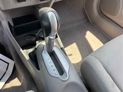 2013 Honda Insight   - Photo 16 - Sacramento, CA 95821