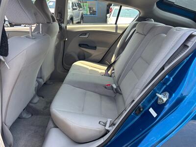 2013 Honda Insight   - Photo 8 - Sacramento, CA 95821