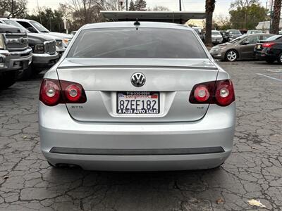2010 Volkswagen Jetta TDI - Photo 4 - Sacramento, CA 95821