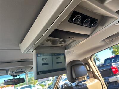 2013 Chrysler Town & Country Limited   - Photo 28 - Sacramento, CA 95821