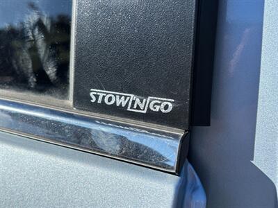 2013 Chrysler Town & Country Limited   - Photo 18 - Sacramento, CA 95821